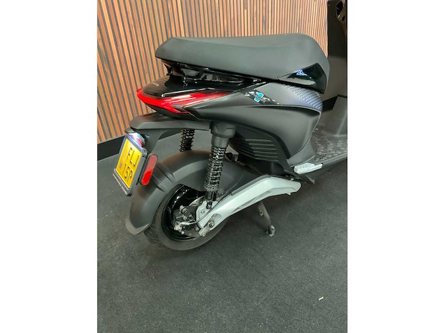 Piaggio model “1” e-scooter flj-15-p - afbeelding 21 van  30