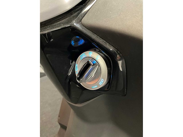 Piaggio model “1” e-scooter flj-15-p - afbeelding 24 van  30