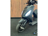 Piaggio model “1” e-scooter flj-15-p - afbeelding 26 van  30