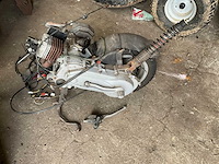 Piaggio motorblok v.v. kabelboom en velg - afbeelding 1 van  5