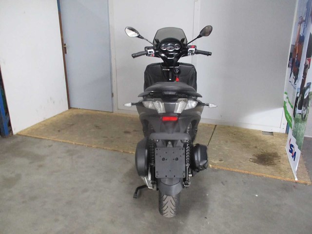Piaggio mp3 - driewieler motorscooter - yourban 300ie - motorcycle - afbeelding 5 van  16