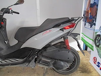 Piaggio mp3 - motorscooter (driewieler) - 300 hpe sport abs/asr - motorcycle - afbeelding 8 van  14