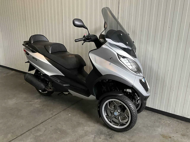 Piaggio mp3 300 abs lt motorfiets - afbeelding 4 van  11