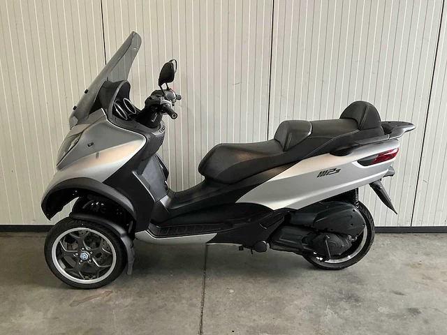 Piaggio mp3 300 abs lt motorfiets - afbeelding 6 van  11