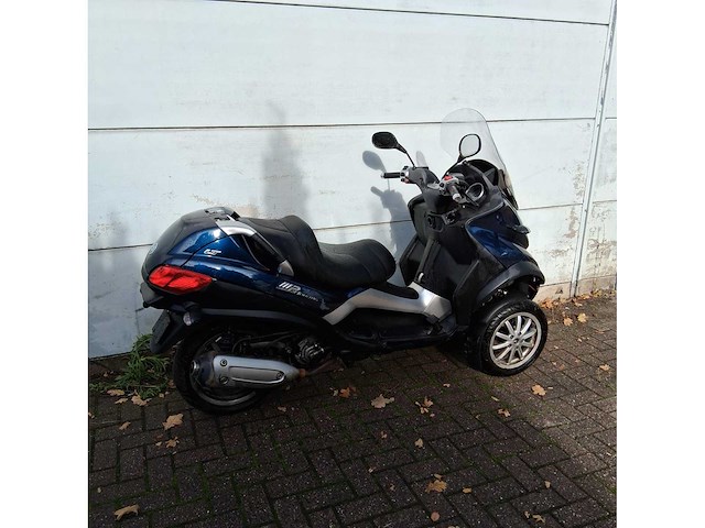 Piaggio mp3 300 lt automaat 0332 - afbeelding 2 van  7