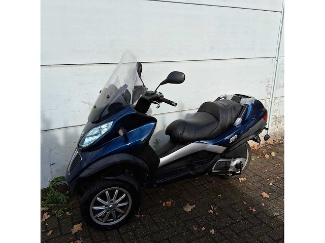 Piaggio mp3 300 lt automaat 0332 - afbeelding 3 van  7