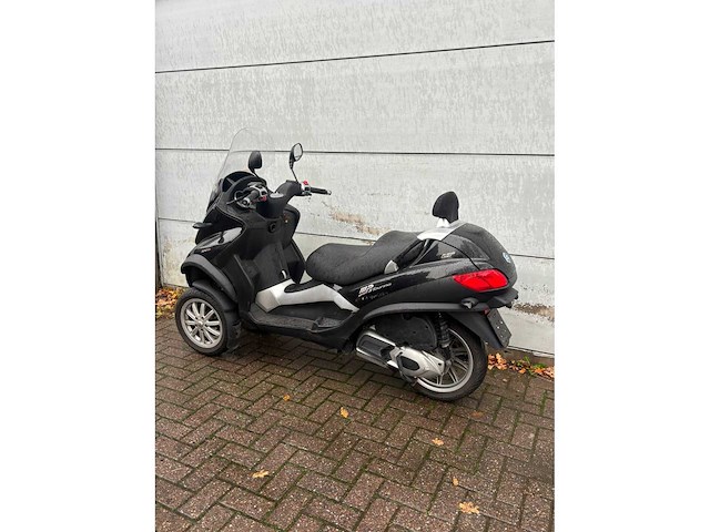 Piaggio mp3 300 lt automaat, 0530 - afbeelding 2 van  9