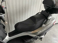 Piaggio mp3 300 rl motorfiets - afbeelding 10 van  12
