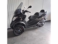 Piaggio mp3 350 motorcycle