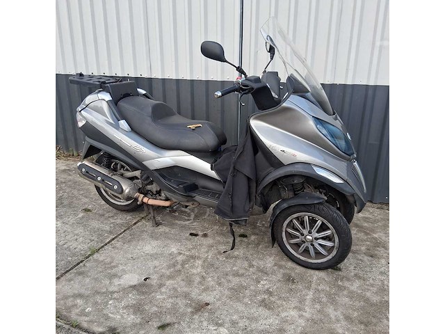 Piaggio mp3 400 rl motorcycle - afbeelding 6 van  9