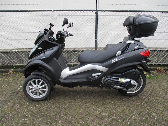 Piaggio mp3 500 ie lt - driewieler motorscooter - business - motorfiets - afbeelding 1 van  15
