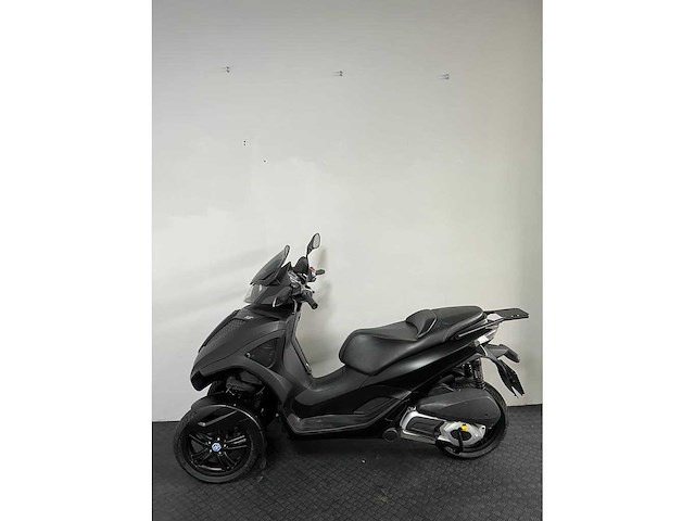 Piaggio mp3 yourban 300 lt - afbeelding 1 van  5