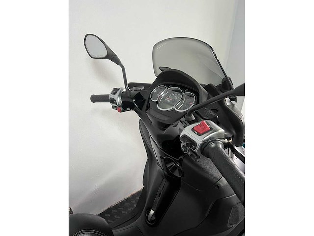 Piaggio mp3 yourban 300 lt - afbeelding 5 van  5