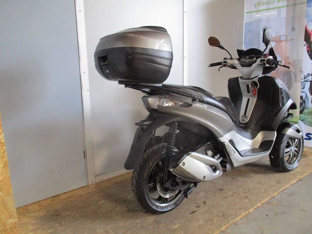 Piaggio mp3 yourban rl - driewieler motorscooter - motorcycle - afbeelding 11 van  12