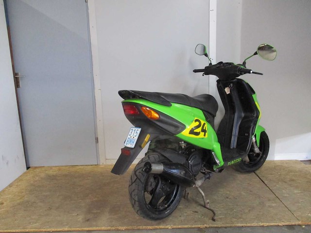 Piaggio nrg mc2 - bromscooter - dubbel disc 2 takt - scooter - afbeelding 9 van  11