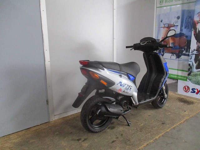 Piaggio nrg mc3 - bromscooter - 2 takt - scooter - afbeelding 9 van  11