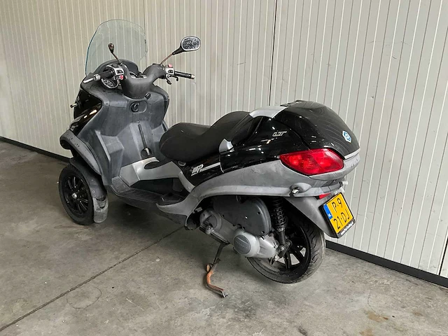 Piaggio scooter 250 lt mp3 motorfiets - afbeelding 10 van  12