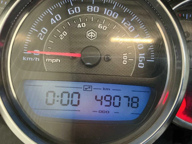 Piaggio scooter 300 lt mp3 yourban motorcycle - afbeelding 8 van  8
