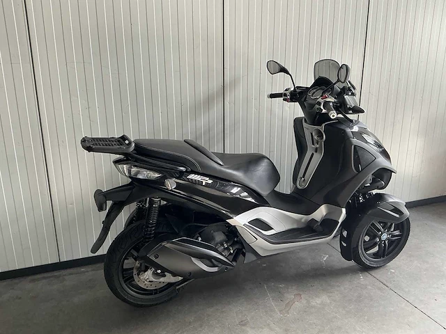 Piaggio scooter 300 lt mp3 yourban motorcycle - afbeelding 6 van  8