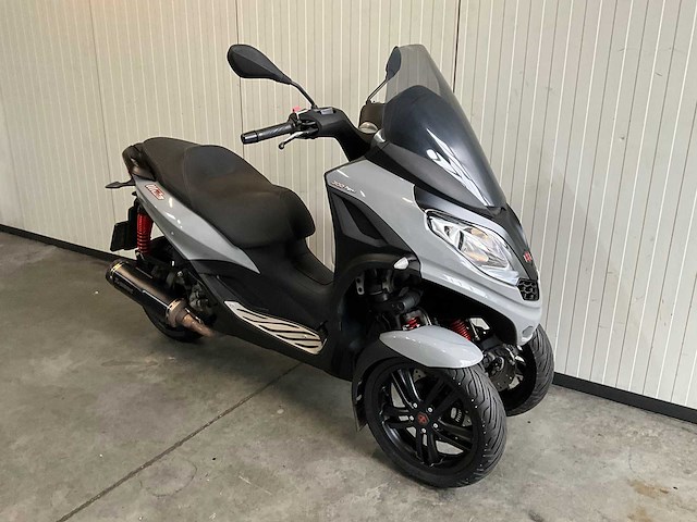 Piaggio scooter 300 mp3 hpe lt sport motorfiets - afbeelding 2 van  9