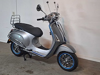 Piaggio vespa elettrica 45 km elektrische bromscooter - afbeelding 5 van  7