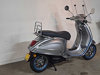 Piaggio vespa elettrica 45 km elektrische bromscooter - afbeelding 6 van  7