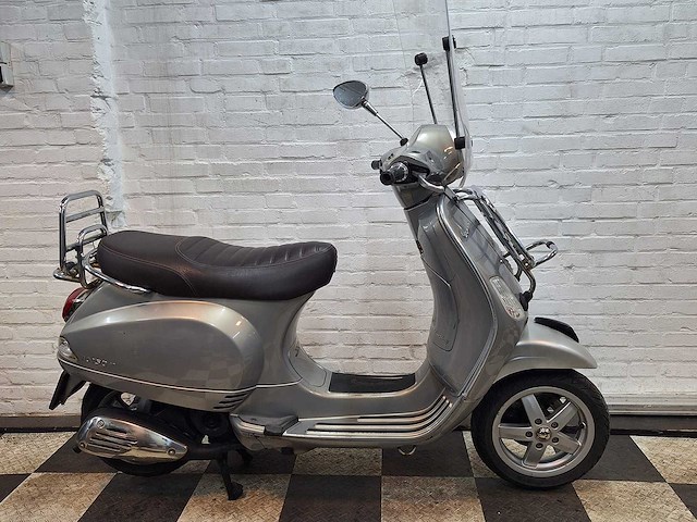 Piaggio vespa lx 25 km snorscooter 4takt - afbeelding 5 van  7