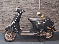 Piaggio vespa lx 25km snorscooter