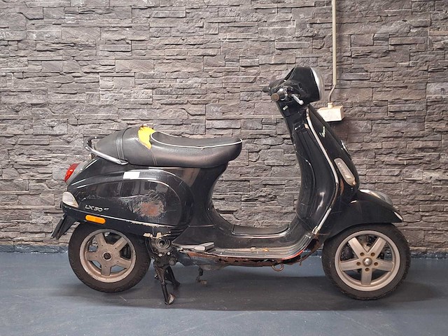 Piaggio vespa lx 25km snorscooter - afbeelding 3 van  7