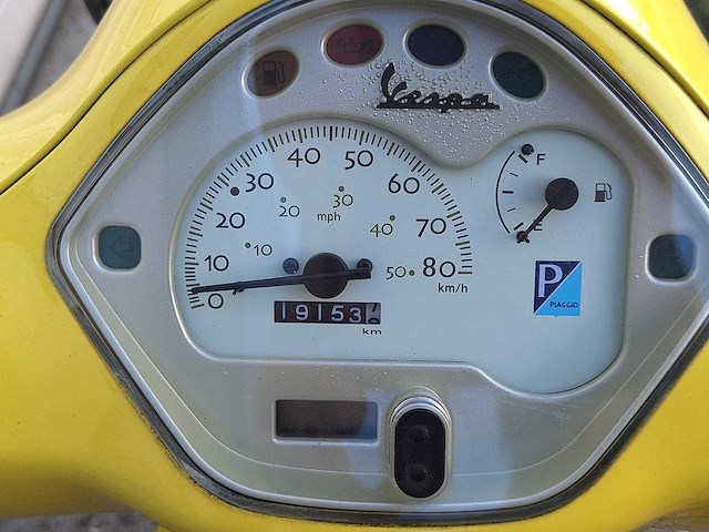 Piaggio vespa lx 45km bromscooter 4-takt - afbeelding 4 van  7