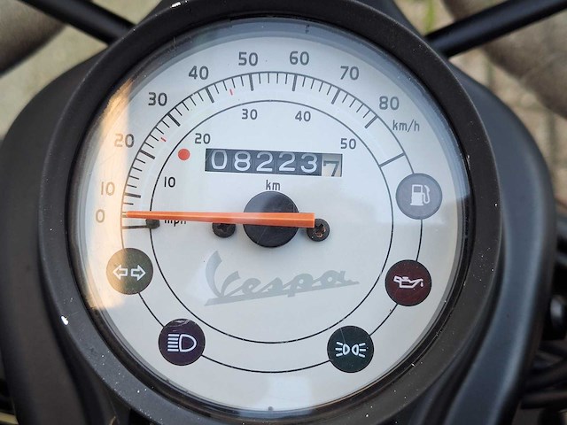 Piaggio vespa lxv 25 km snorscooter 2takt - afbeelding 2 van  4