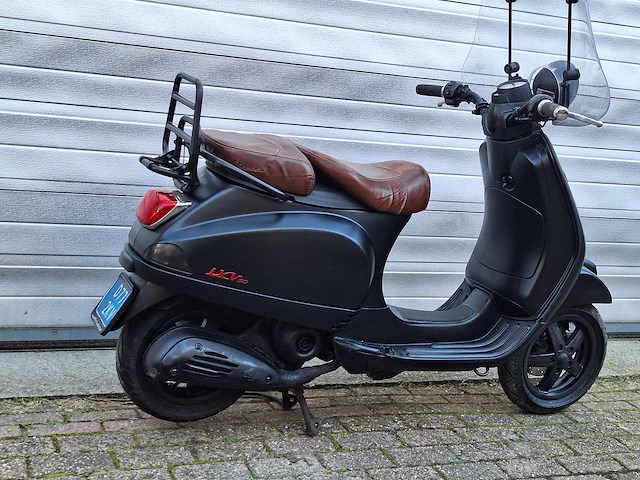 Piaggio vespa lxv 25 km snorscooter 2takt - afbeelding 3 van  4
