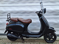 Piaggio vespa lxv 25 km snorscooter 2takt - afbeelding 4 van  4