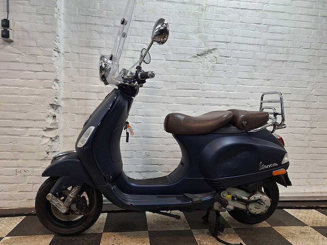 Piaggio vespa lxv 25 km snorscooter 4takt - afbeelding 1 van  7
