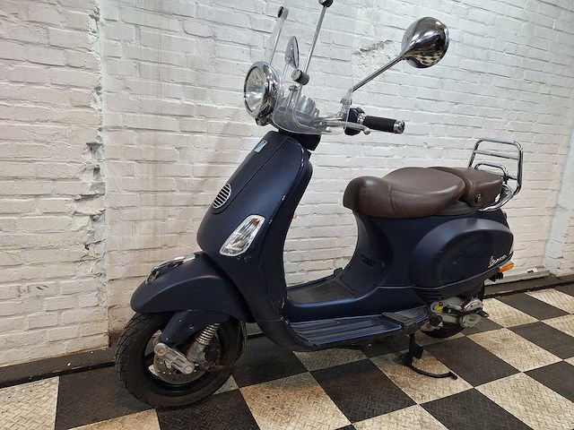 Piaggio vespa lxv 25 km snorscooter 4takt - afbeelding 2 van  7