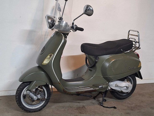 Piaggio vespa lxv 50 45km bromscooter 2takt - afbeelding 2 van  7