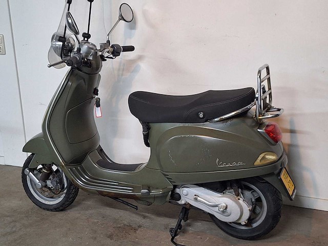 Piaggio vespa lxv 50 45km bromscooter 2takt - afbeelding 3 van  7