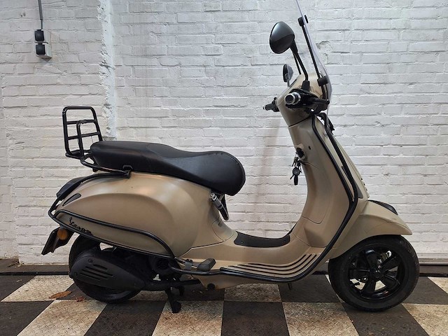 Piaggio vespa primavera 25 km snorscooter 4takt - afbeelding 5 van  7