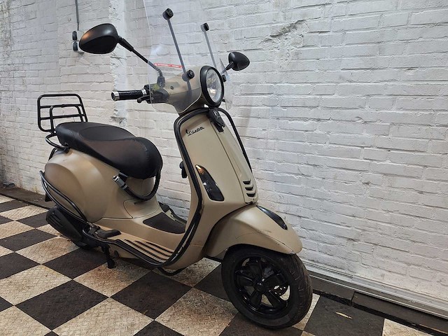 Piaggio vespa primavera 25 km snorscooter 4takt - afbeelding 6 van  7