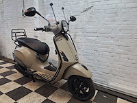 Piaggio vespa primavera 25 km snorscooter 4takt - afbeelding 6 van  7