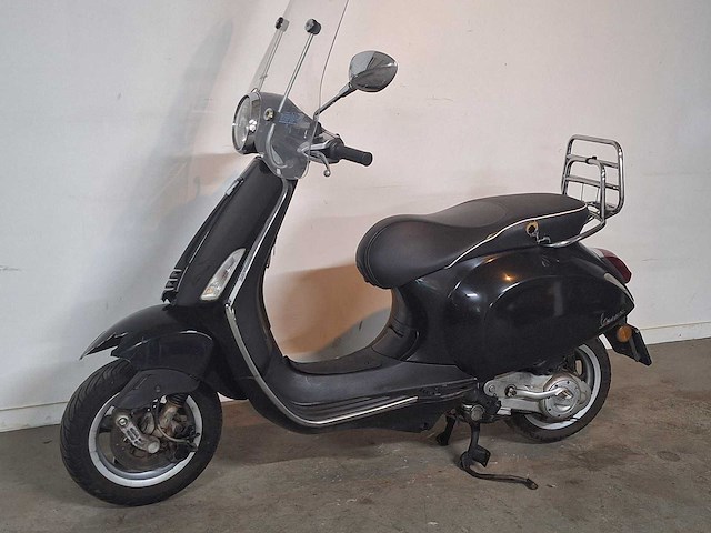 Piaggio vespa primavera 25 km snorscooter 4takt - afbeelding 2 van  7