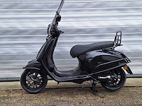 Piaggio vespa primavera 45 km bromscooter