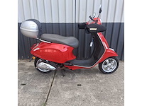 Piaggio vespa primavera motorcycle - afbeelding 6 van  8