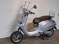 Piaggio vespa primavera touring 45 km bromscooter 4takt - afbeelding 2 van  7