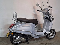 Piaggio vespa primavera touring 45 km bromscooter 4takt - afbeelding 7 van  7