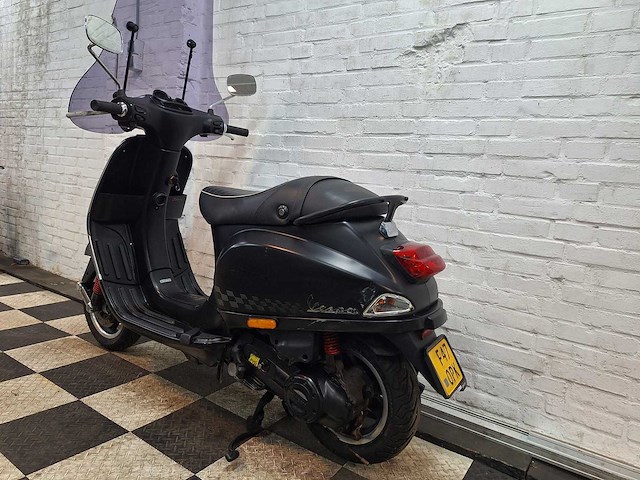Piaggio vespa s 45 km bromscooter 4takt - afbeelding 3 van  7