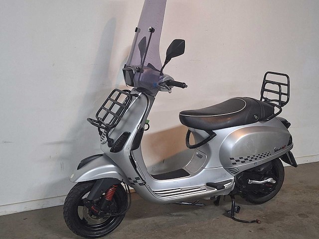 Piaggio vespa s 45 km bromscooter 4takt - afbeelding 2 van  7