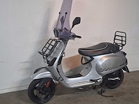 Piaggio vespa s 45 km bromscooter 4takt - afbeelding 2 van  7