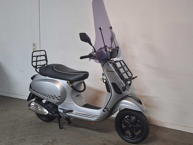 Piaggio vespa s 45 km bromscooter 4takt - afbeelding 6 van  7