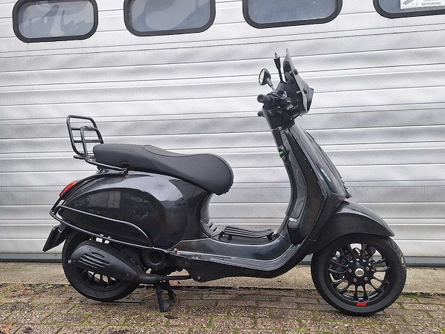 Piaggio vespa sprint 25 km snorscooter 4takt - afbeelding 4 van  8